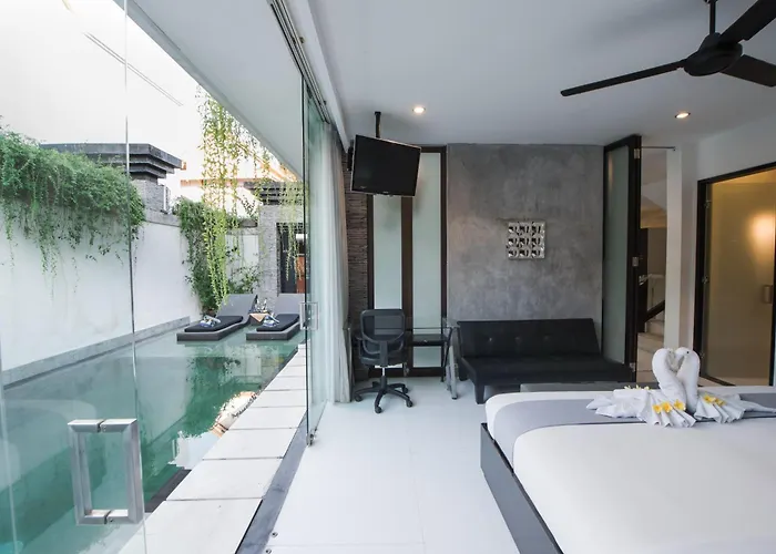 6-8br! View Sky Club, Brilliant Location, Of Villa Seminyak