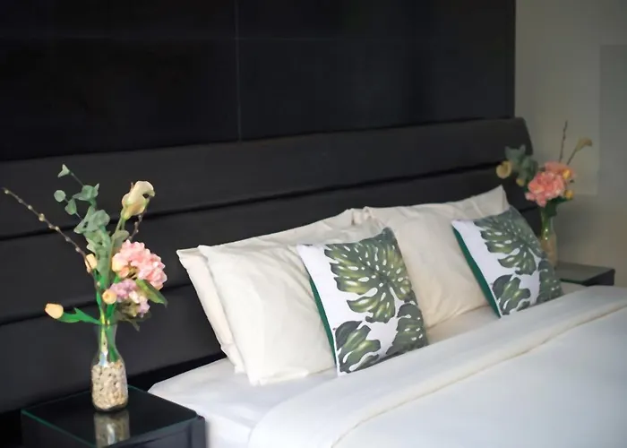 6-8br! View Sky Club, Brilliant Location, Of